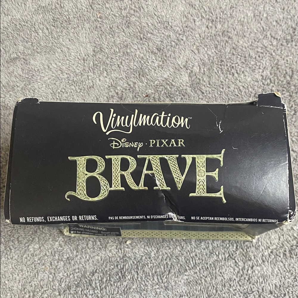 💋NWT Retired Disney Vinylmation Merida and 3 brothers from the "Brave" series! - Picture 4 of 4